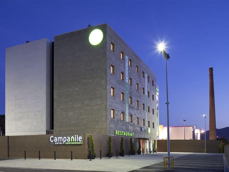 Travelodge Airport Hotel 3*