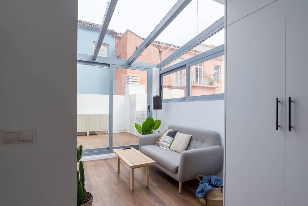 Tgh/ Center Western Style Apartment Malaga