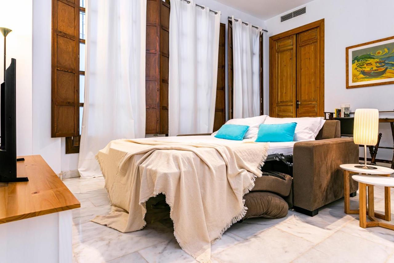 Apartment -malagasunapts- Premium Historical Citycentre
