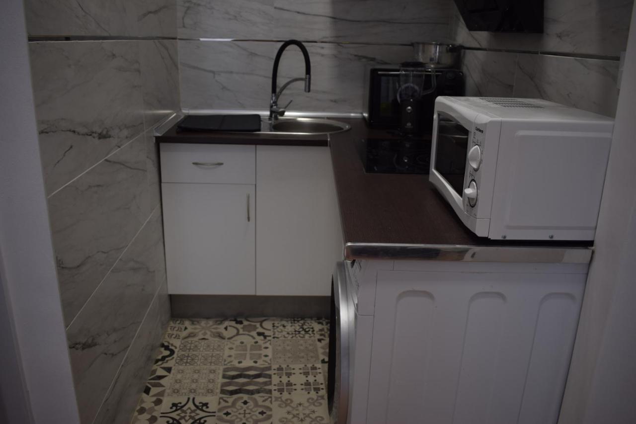 Tilos Appartement *