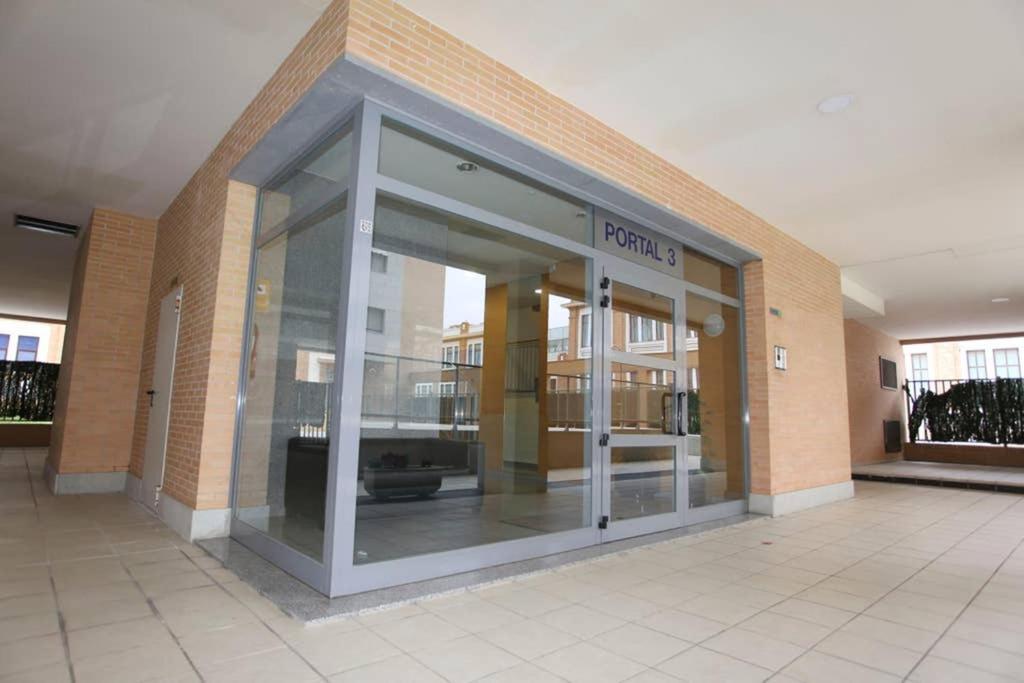 Atico Con Terraza Y Vistas, Parking Gratuito Apartment *