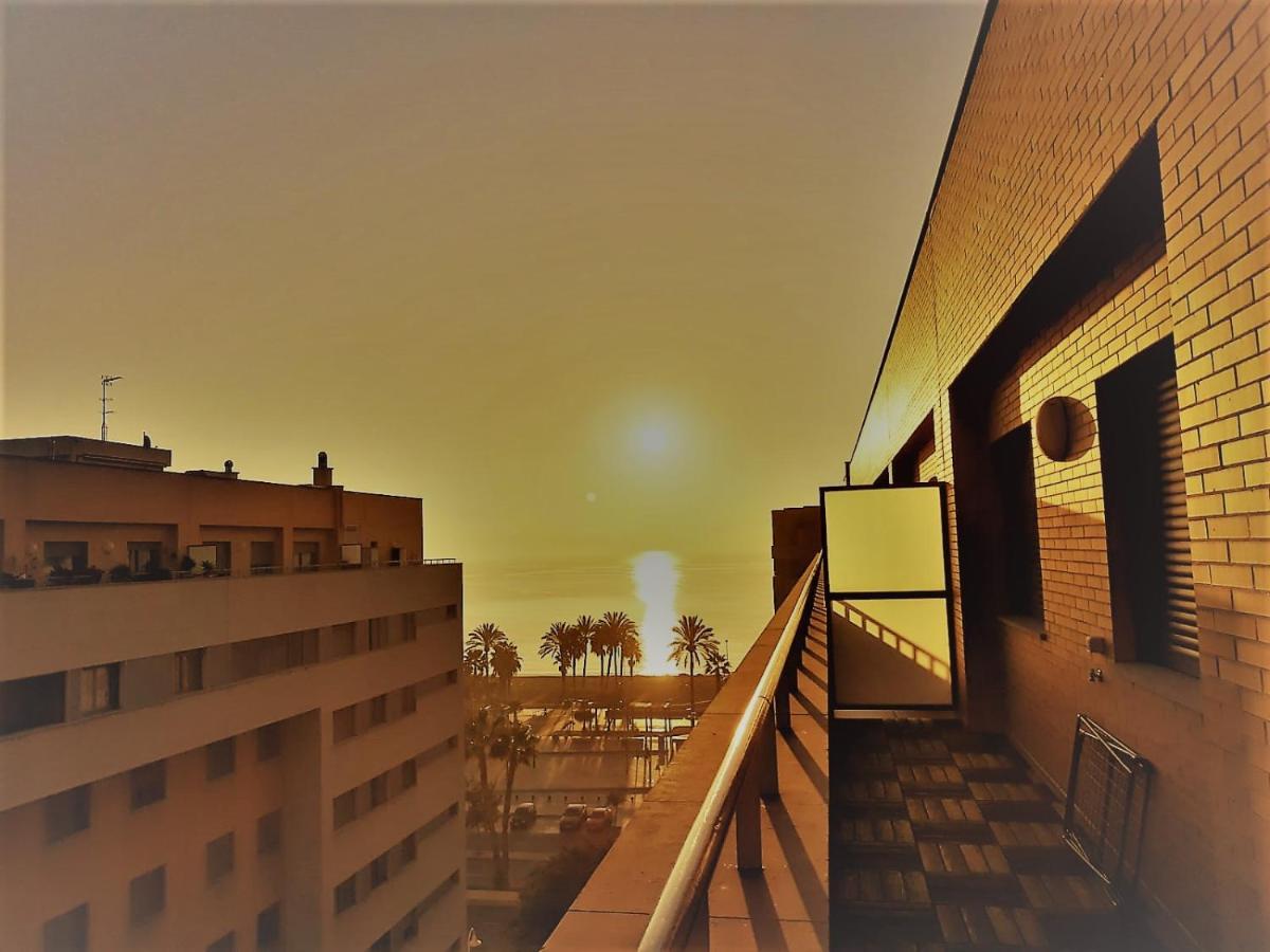 Atico Con Terraza Y Vistas, Parking Gratuito Málaga