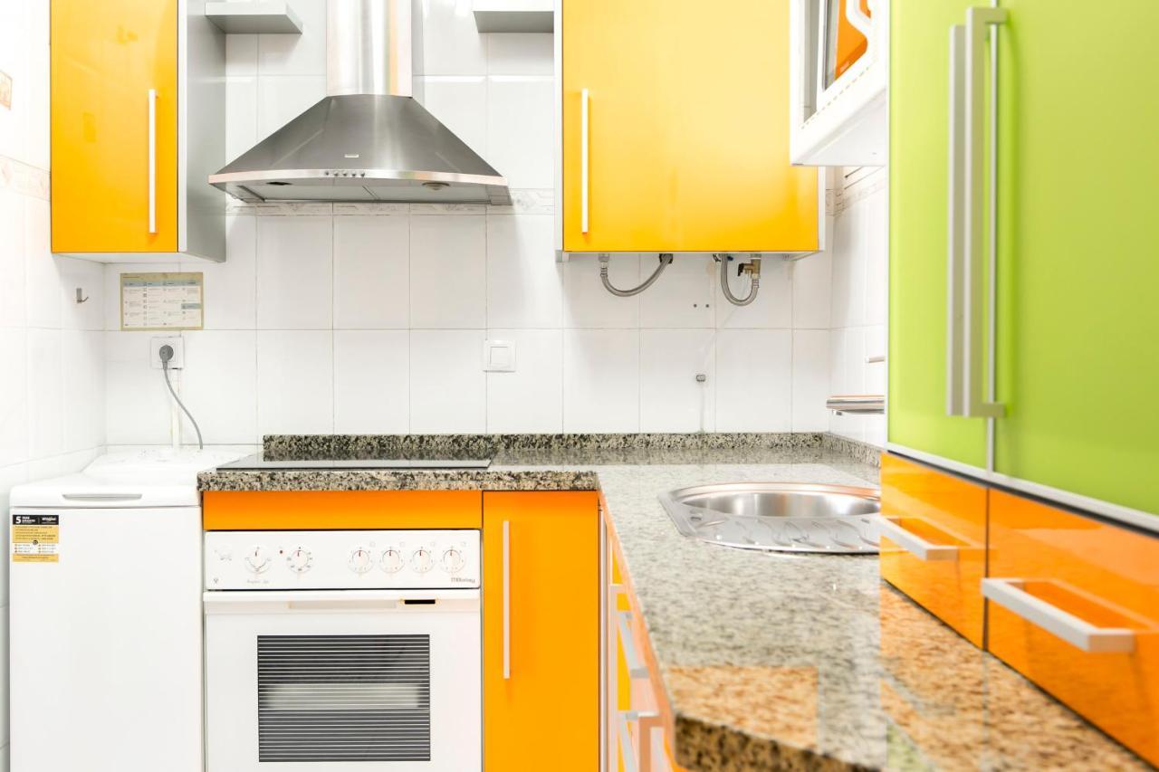 Prat Apartment *