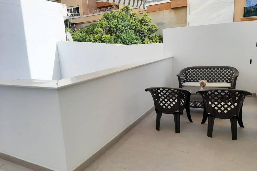 Apartment New In The Center-terrace & Free Parking