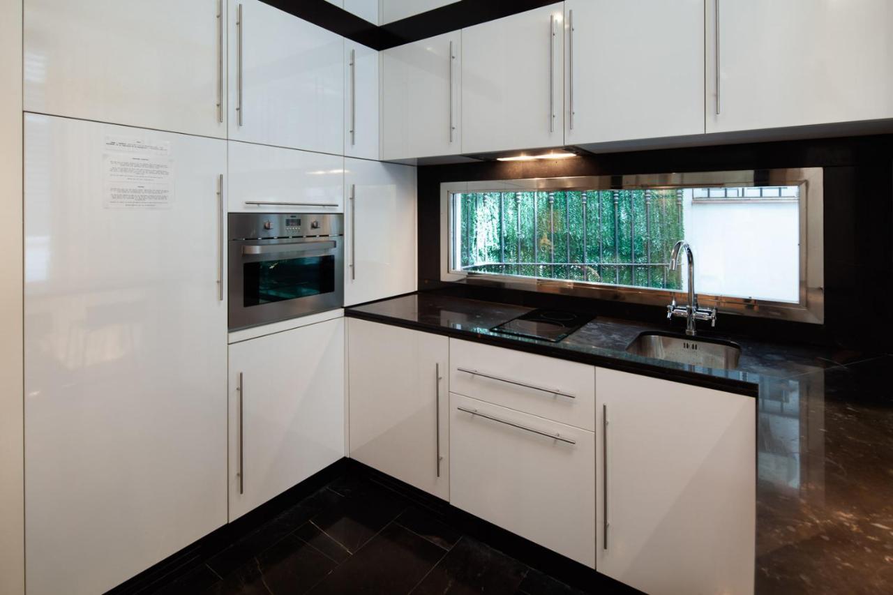 Elegante Plaza Constitucion Apartment Malaga