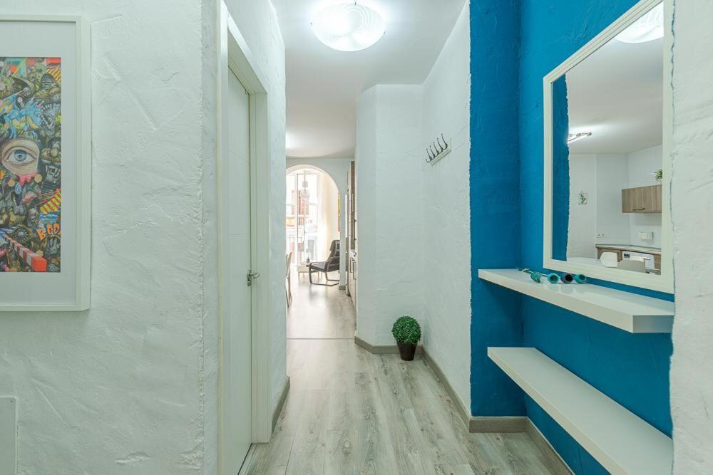 Beautiful Flat With Balcony And Wifi In Center Malaga