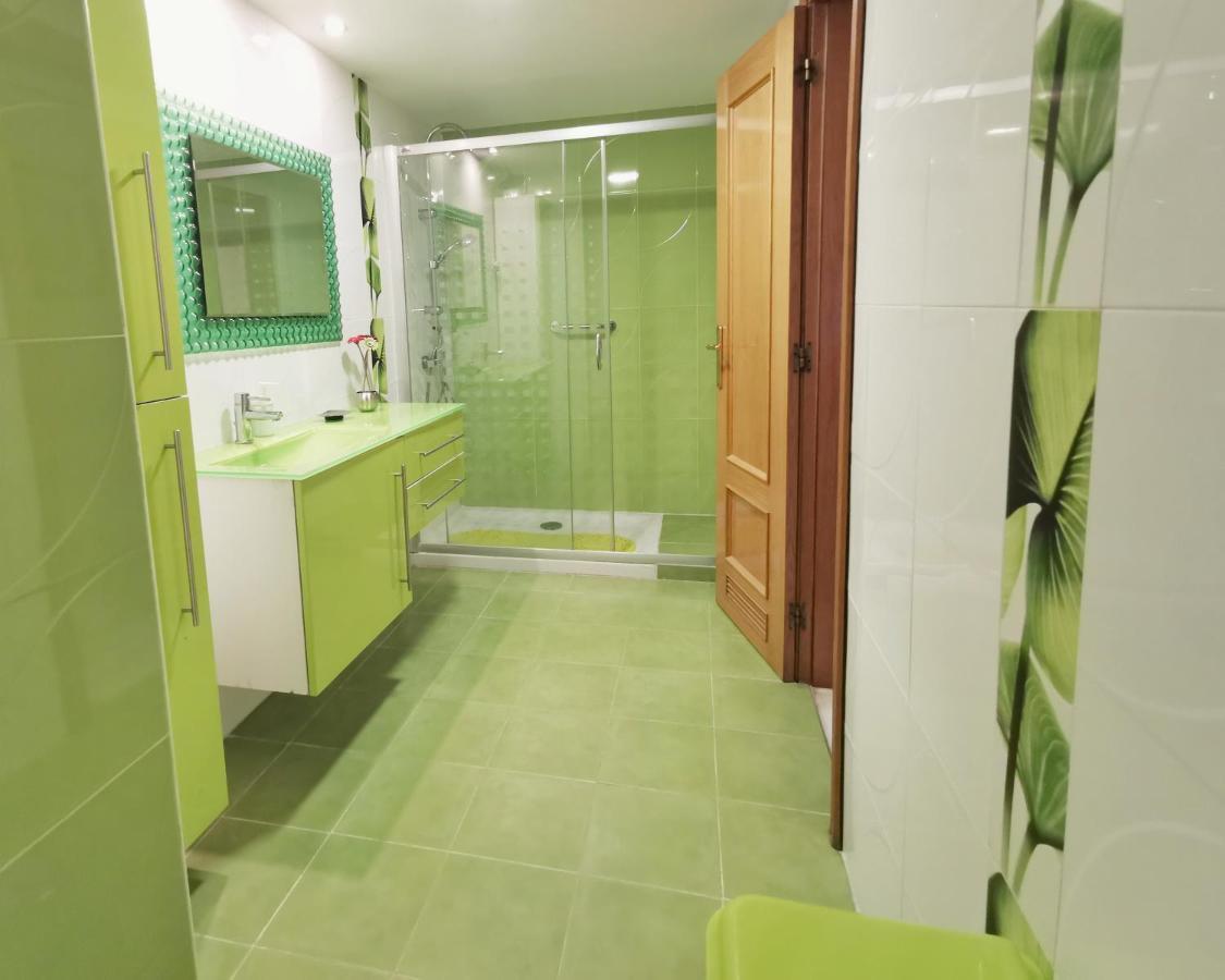 Neptuno Apartment: Sun, And Relax In Huelin *