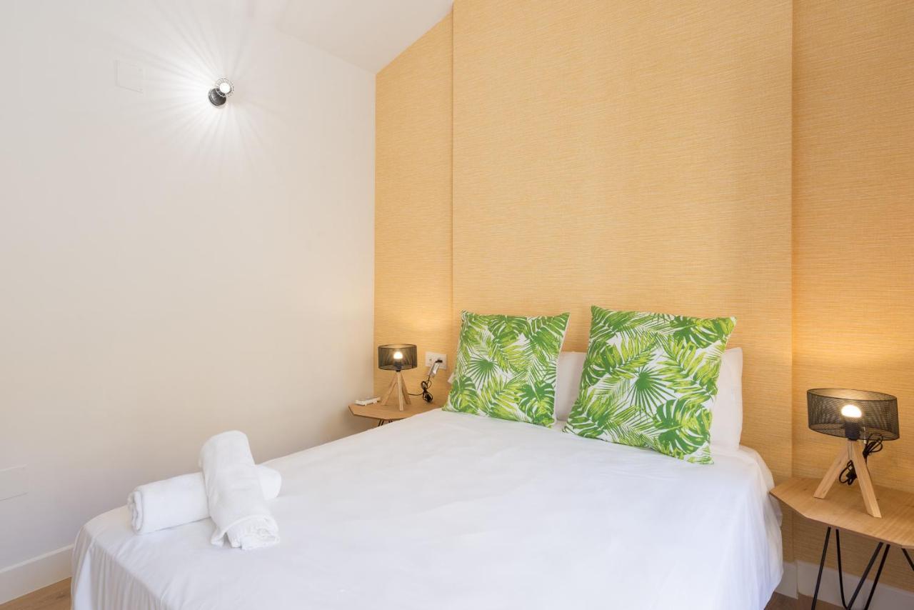 Urbe10 Plaza De La Merced Duplex 1 Bedroom Apartment Malaga
