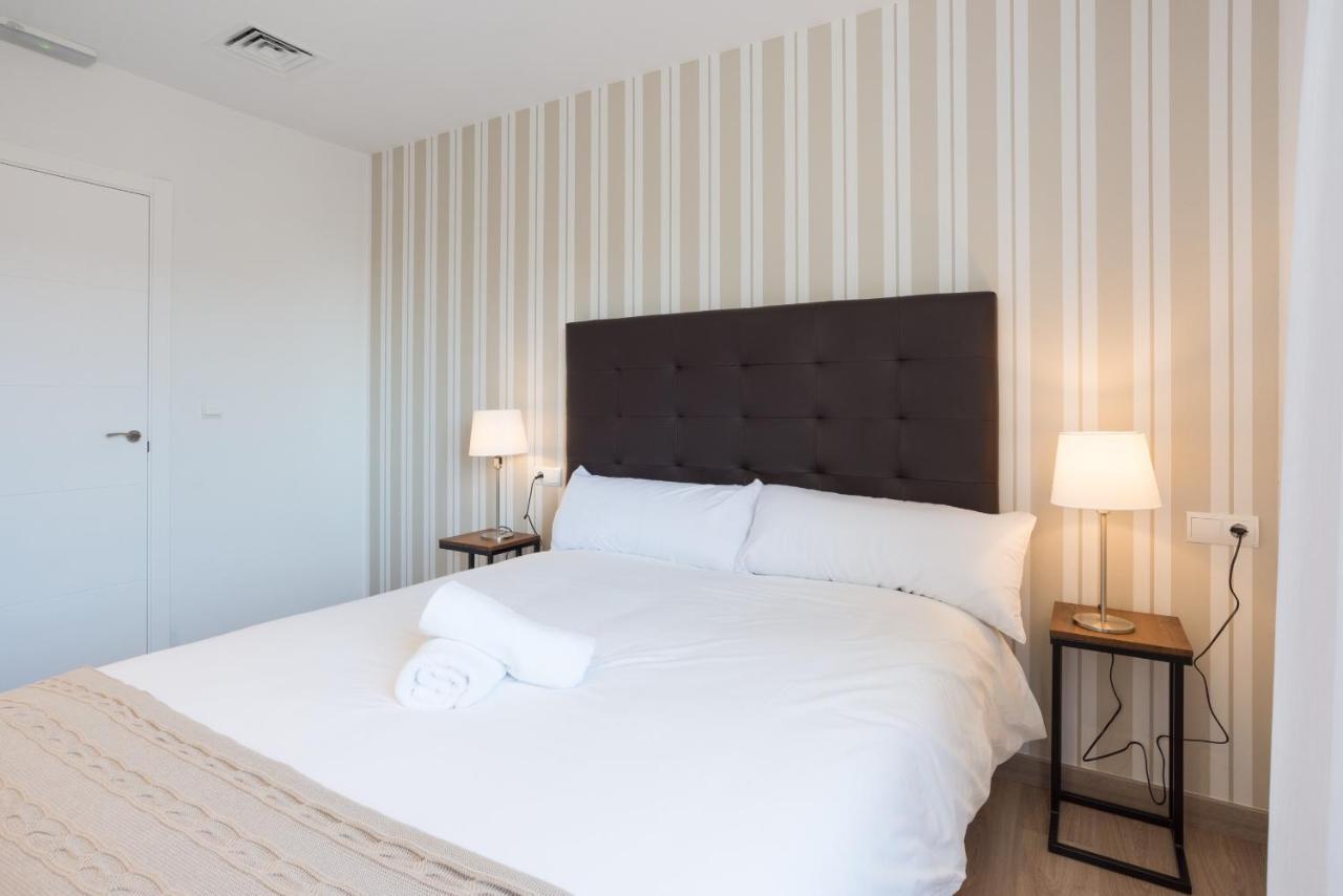 Urbe10 Premium Atarazanas 4 Bedrooms Apartment *