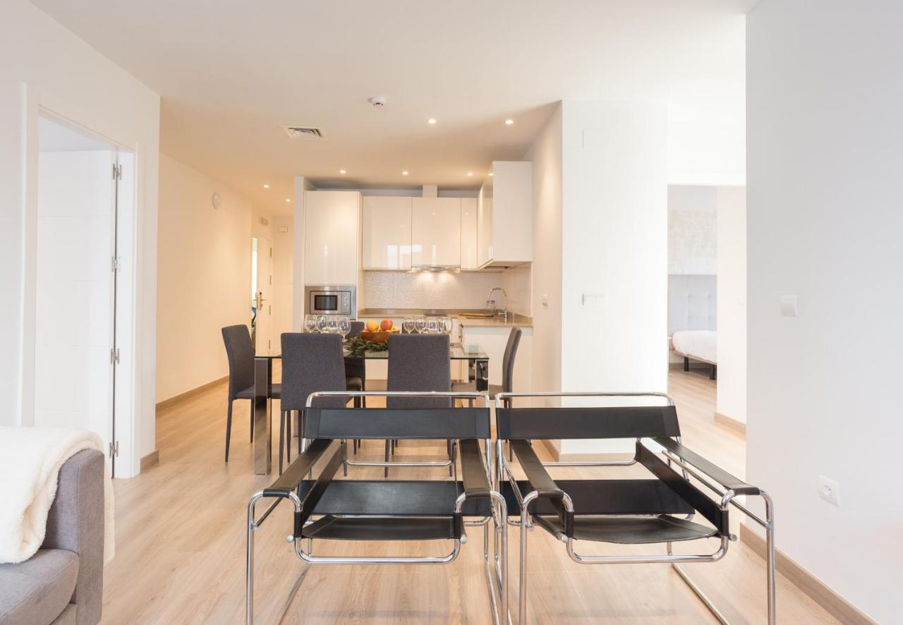 Apartment Urbe10 Premium Atarazanas 4 Bedrooms *