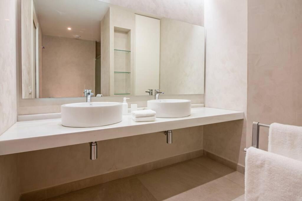 Apartment Miramar Luxury 3 Bedroom Freshapartments *