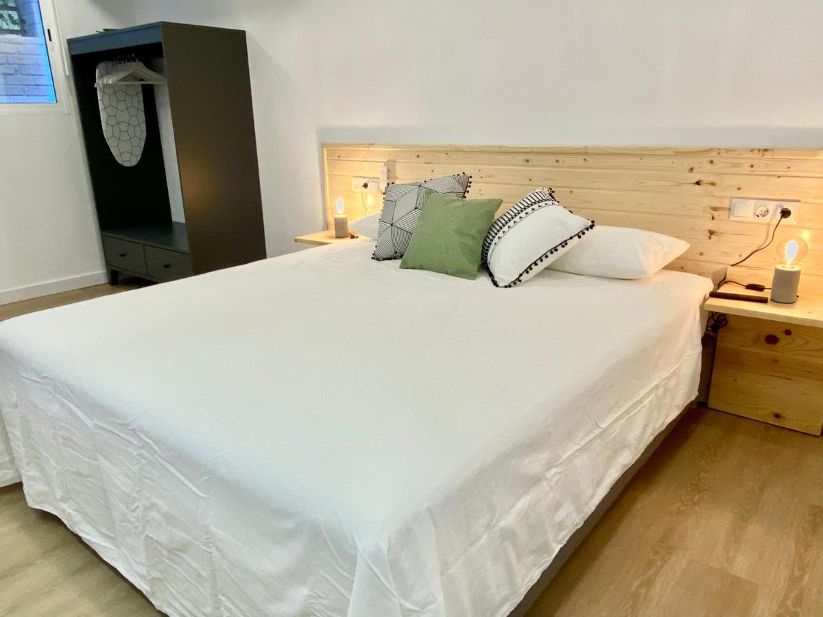 Breeze - Private Heated Pool Apartment Malaga