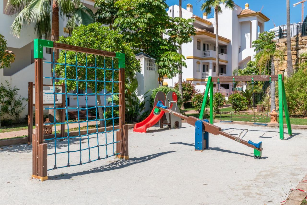 2br Calanova Grand Golf - Wifi/ac/pool Appartement