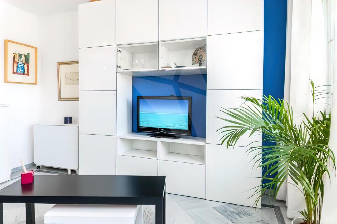 Apartment Lovely With River Views And Parking Malaga