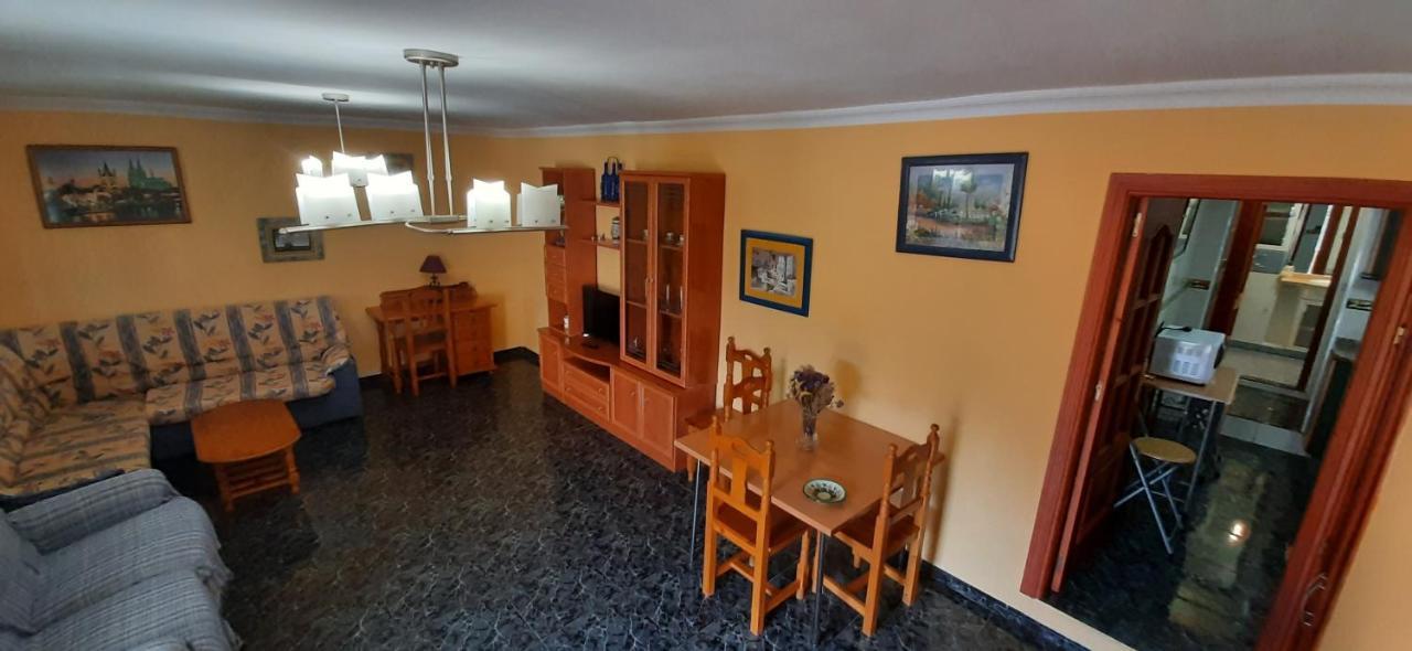 Moclinejo House *
