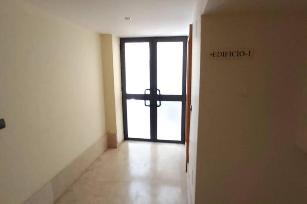 New Studio In With Views And Very Quiet * Malaga