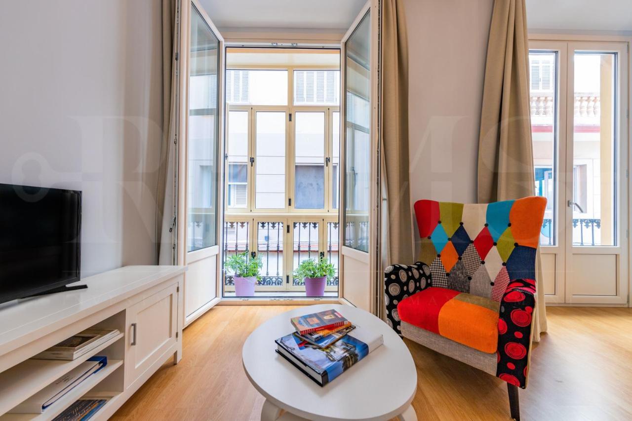 Central Studio With Patio And Balcony Malaga