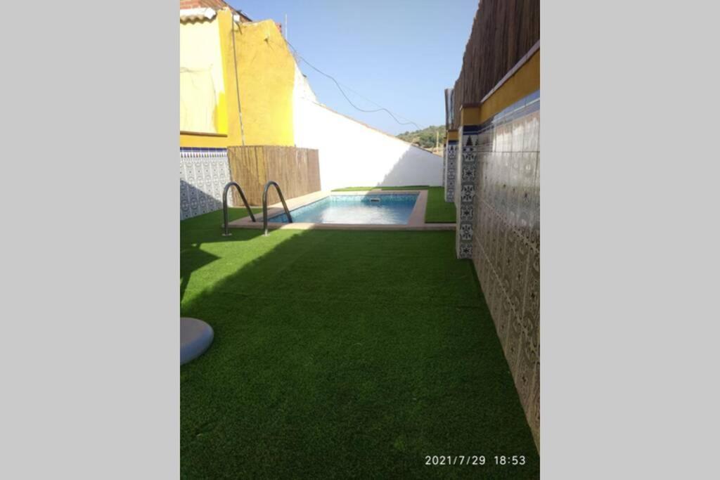 Alcaidejos Con Piscina *