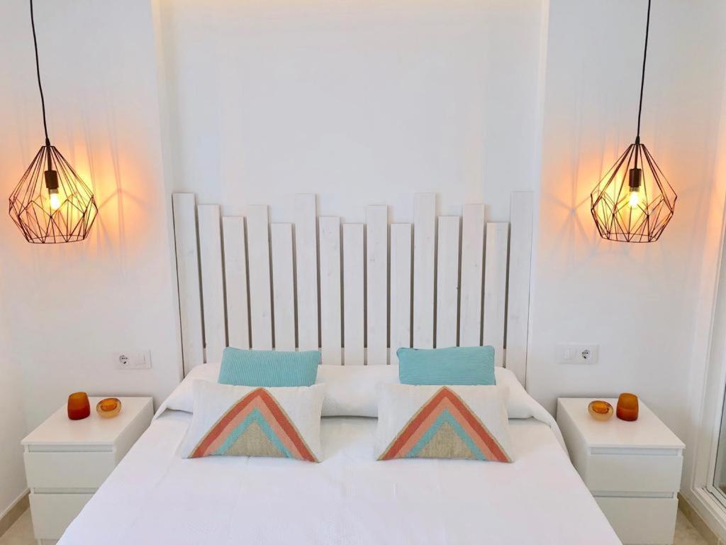 Apartment Beachfront Penthouse - Heated Jacuzzi, Bbq & Bikes *