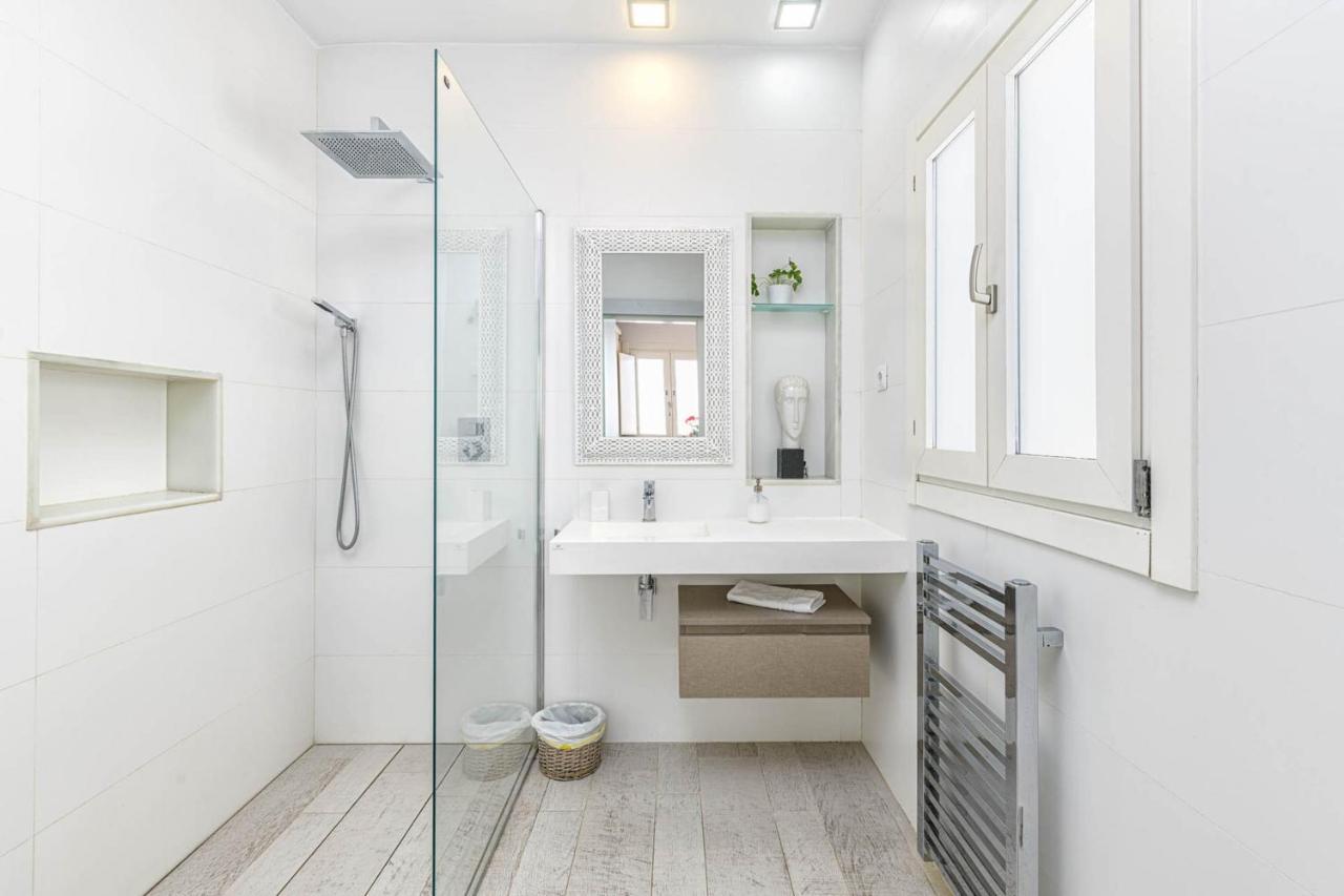 Noemi Centro Penthouse In By Solaga Homes *