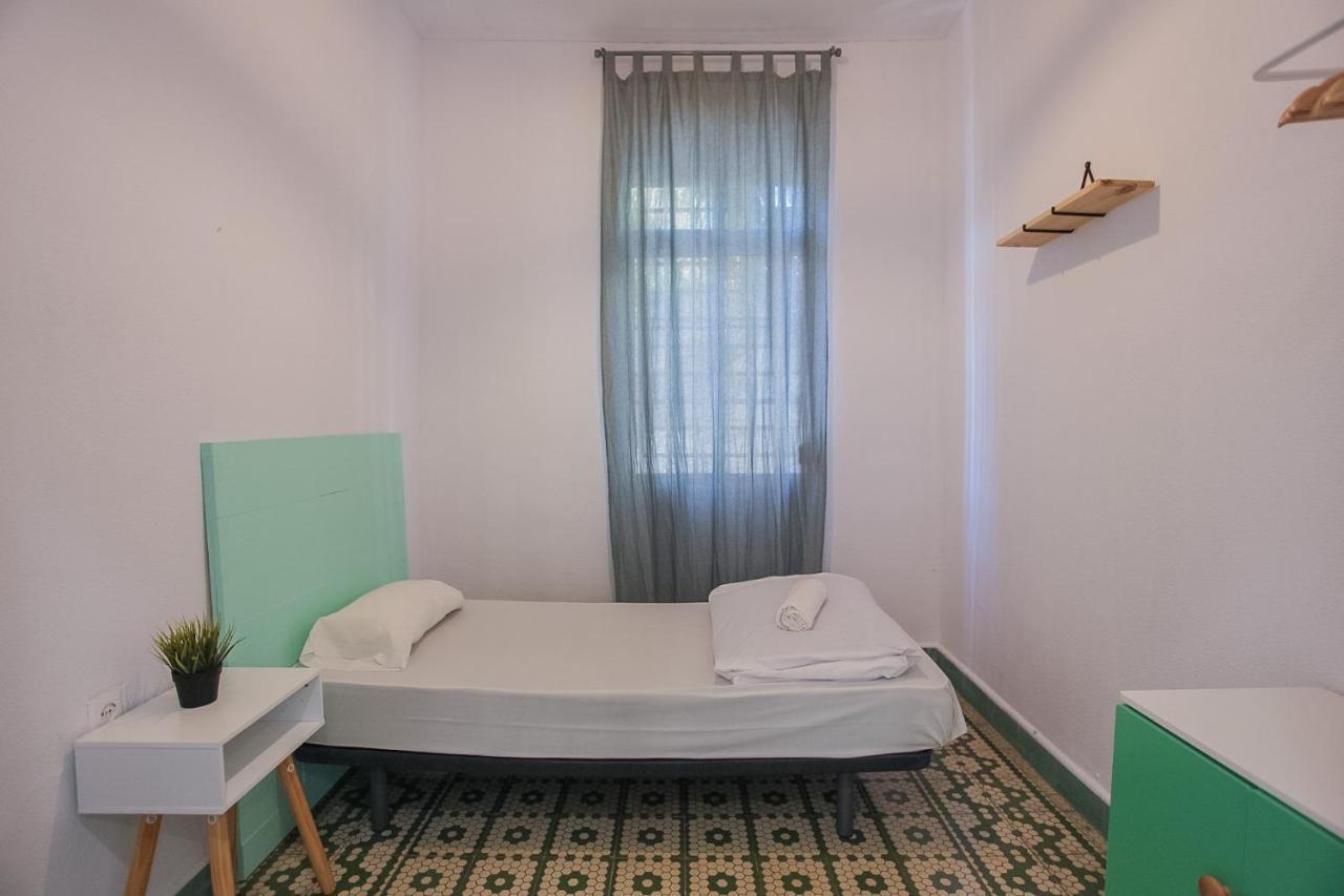 Hostel Barbatuke Bed & Bike Malaga