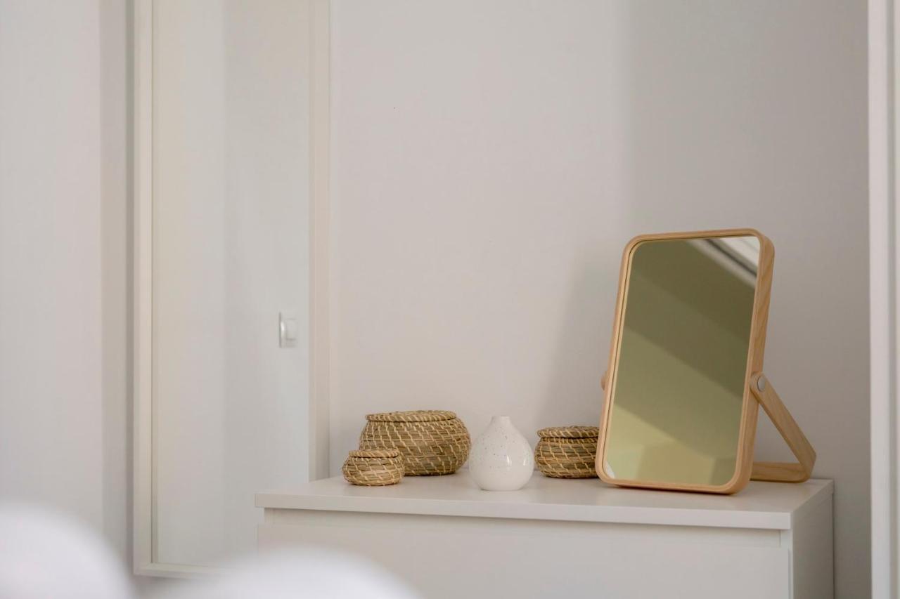 Homeabout Juan De Austria Apartment