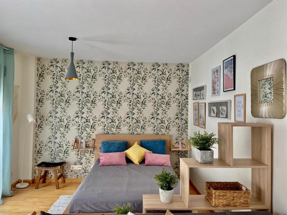 Estudio Con Parking Centro De By Grupo Bmorales Apartment *