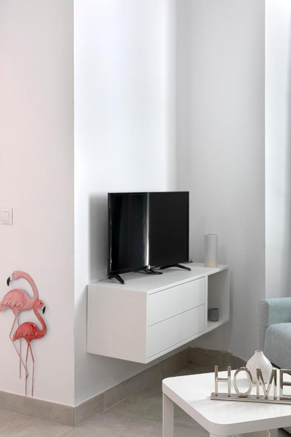 Homeabout Juan De Austria Apartment