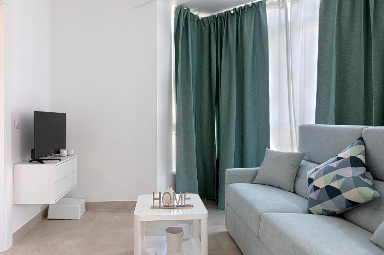 Apartment Homeabout Juan De Austria