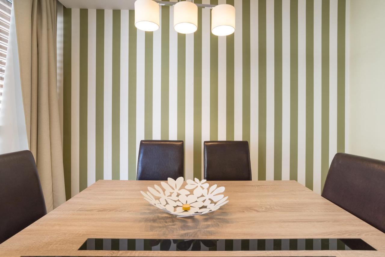 Plaza Uncibay Apartment
