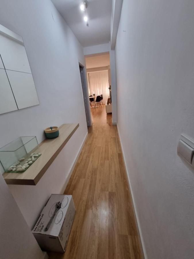 Apartment Holidays2malaga 2 Bedroom Armengual De La Mota Close Shopping Center Málaga