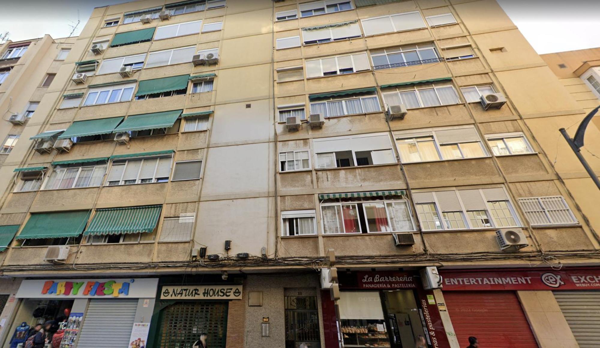 Holidays2malaga 2 Bedroom Armengual De La Mota Close Shopping Center Málaga