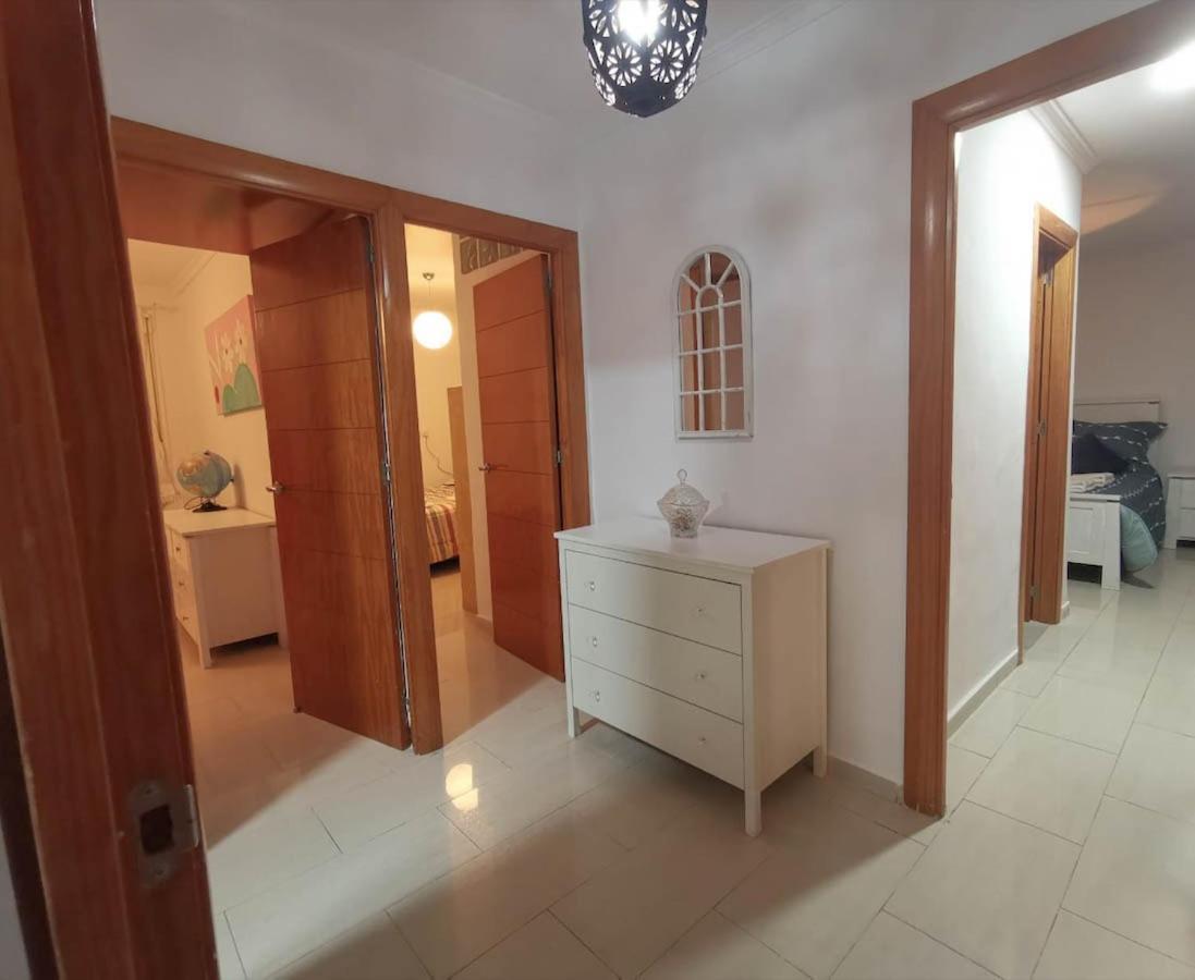 Appartement Confortable Piso Junto A Centro Ciudad, Playa Y Estacion Tren.