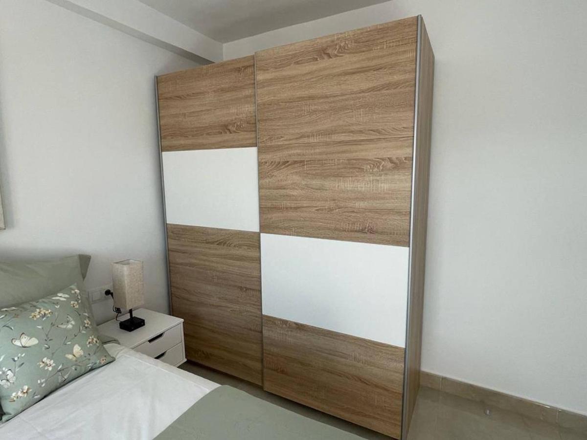 Apartment Holidays2malaga Princesa 3 Dormitorios, Vistas Al Mar Y Montana, Terraza Y A 200m A La Playa Málaga