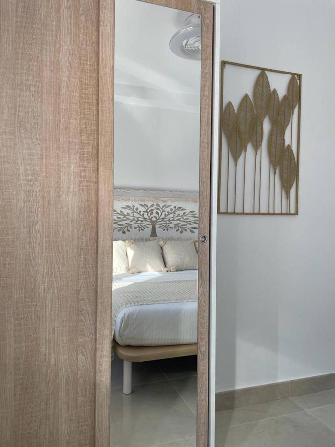 Holidays2malaga Princesa 3 Dormitorios, Vistas Al Mar Y Montana, Terraza Y A 200m A La Playa Apartment Málaga