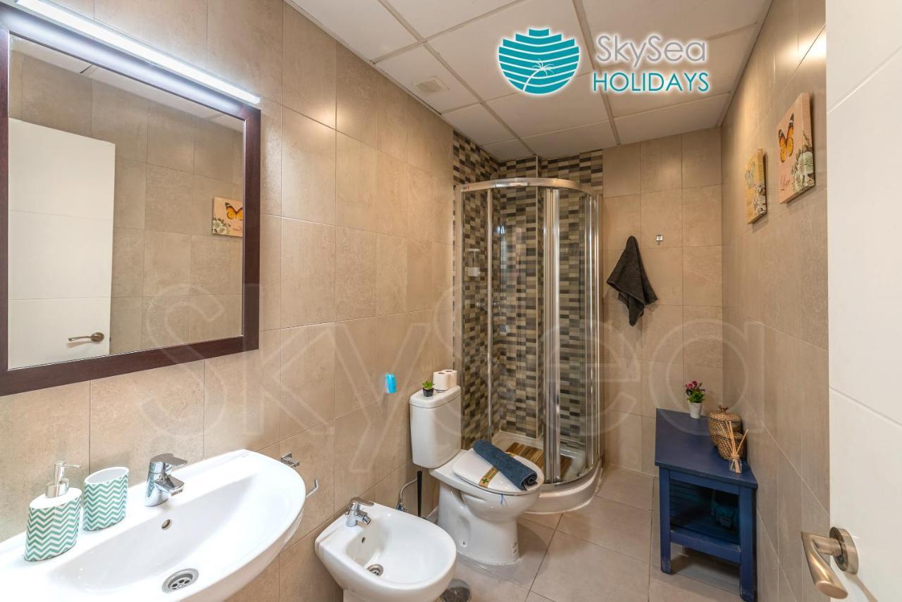 Skysea Holidays Center Málaga