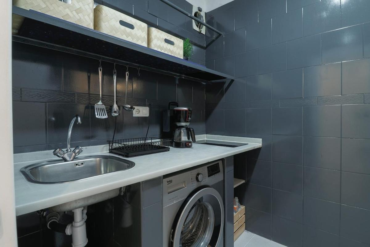 C91 - Two Bedroom Next To Alcazaba