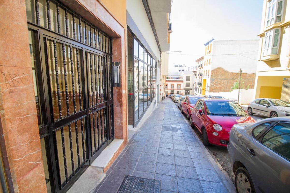 C51 - Is Life * Malaga