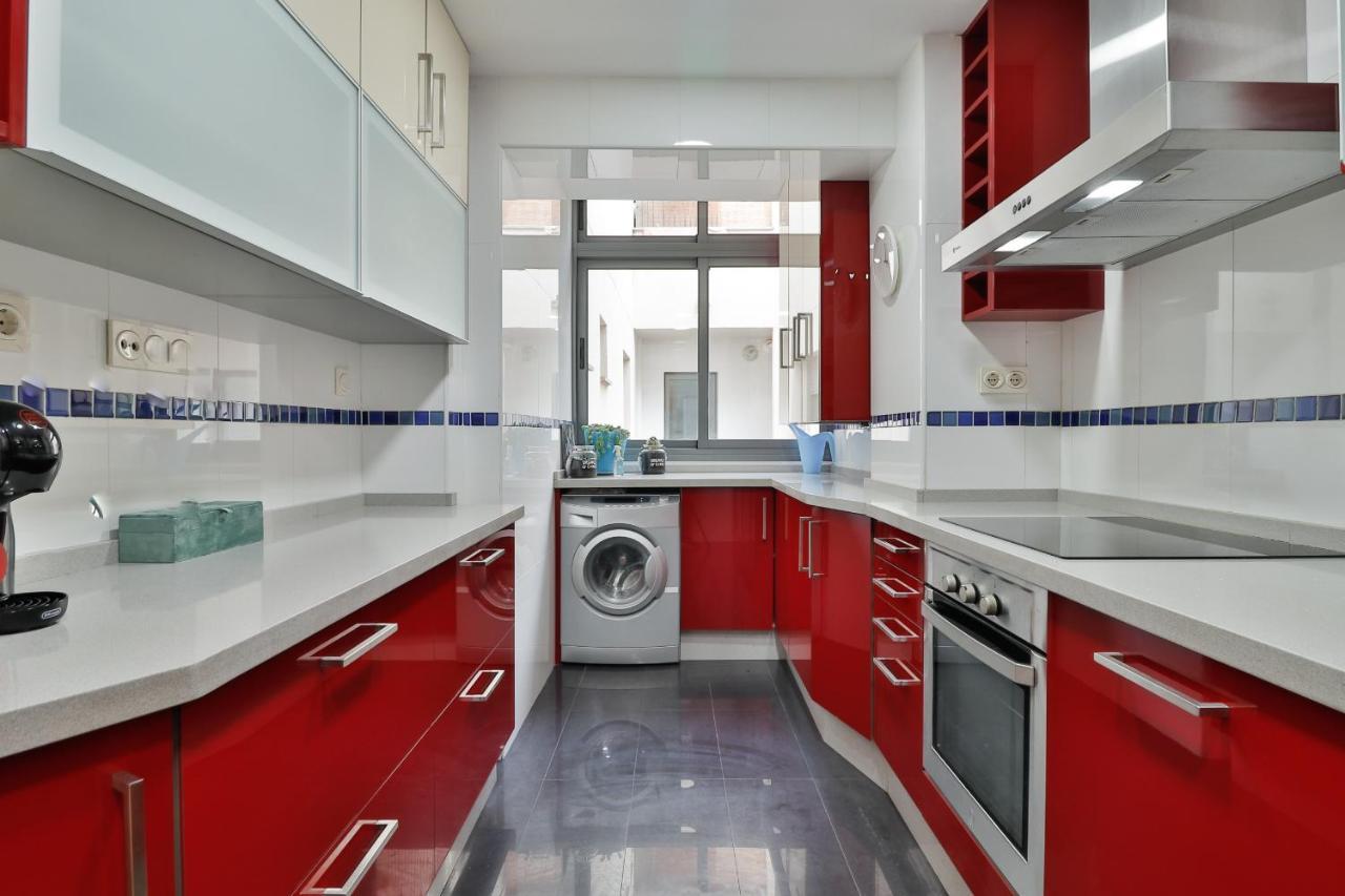C13 Seaside With Pool And Parking Apartment