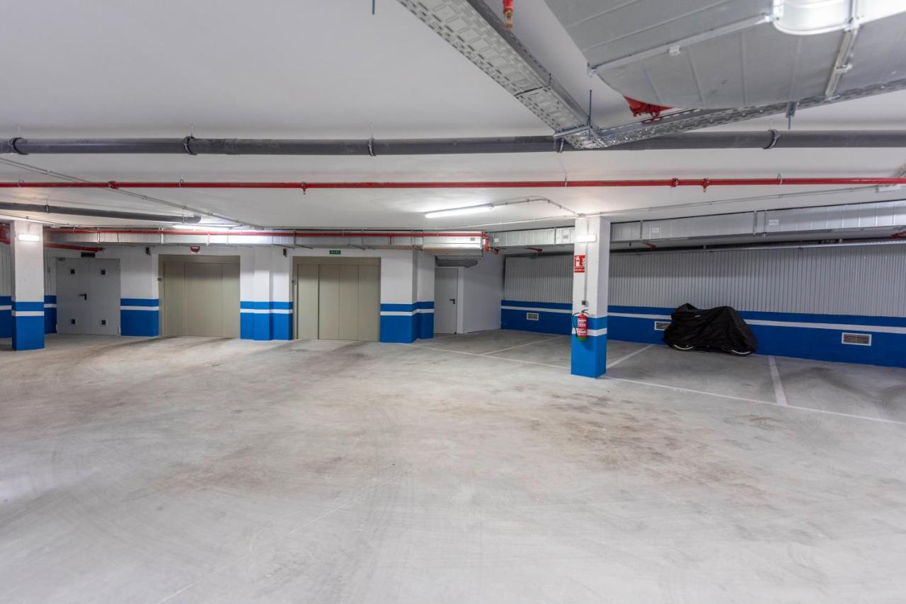 Modern Next To Train/bus Station Apartment Malaga