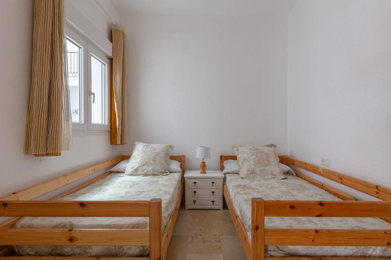 Appartement With Two Bedrooms And A Patio