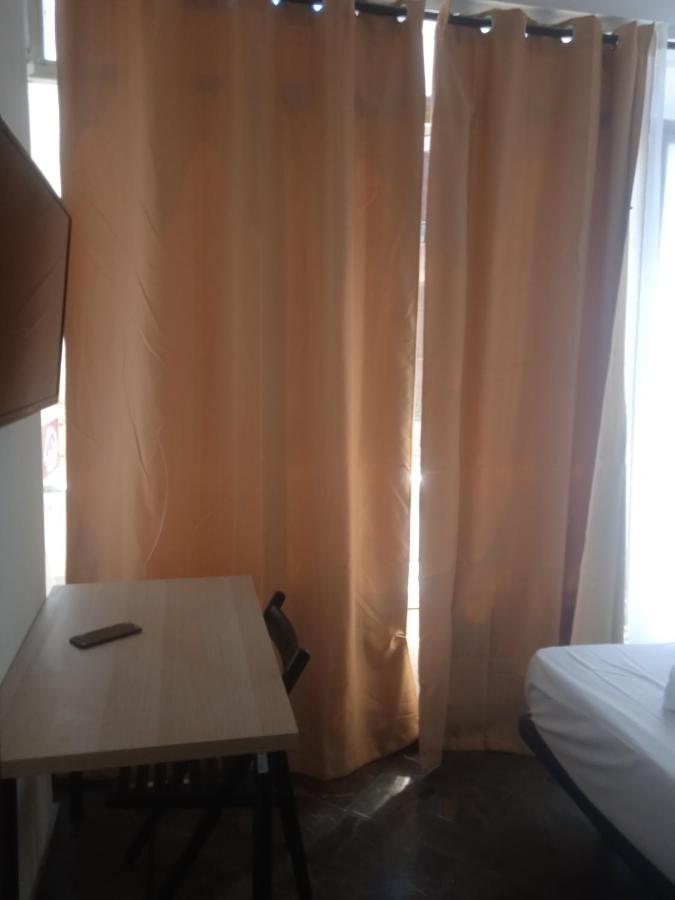 Privatunterkunft Fantastic Bedroom The Center City