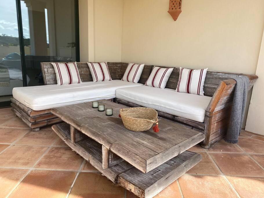 Capanes Del Golf Luxury Apartment Malaga