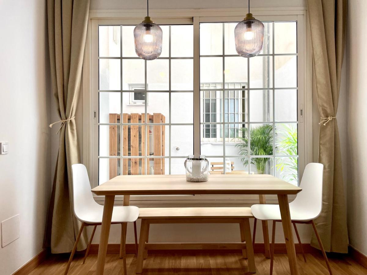 Encantador Con Patio Apartment Malaga