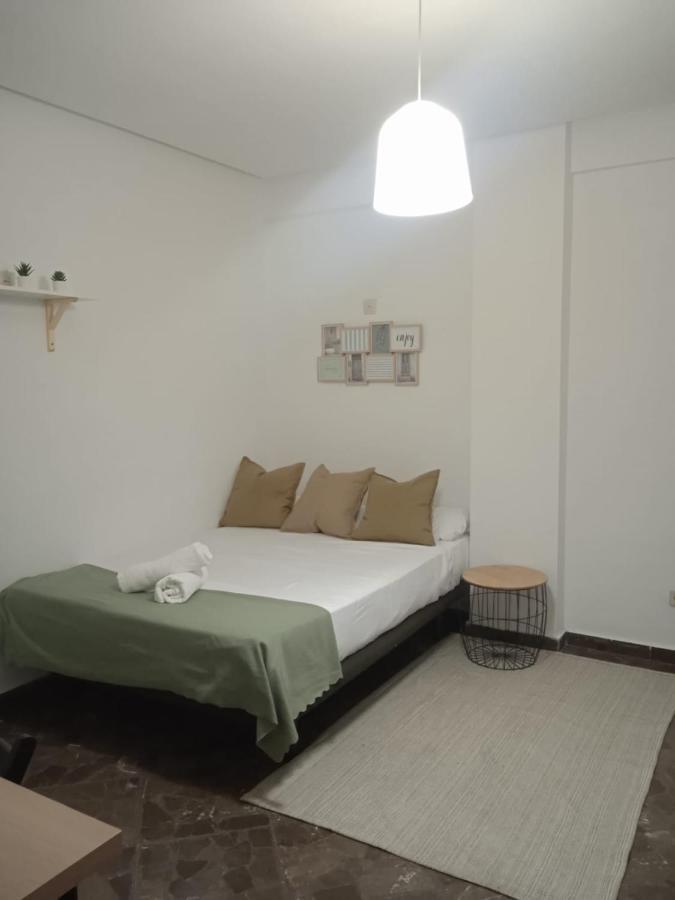 Fantastic Bedroom The Center City Privatunterkunft *