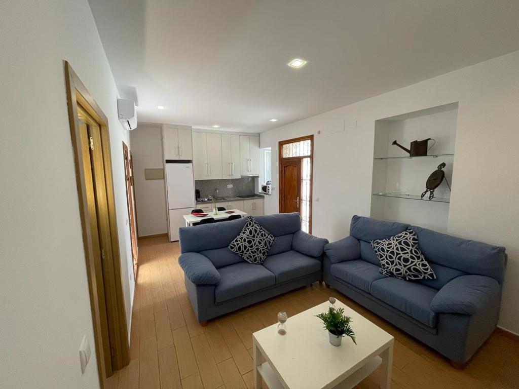 Casita Andaluza Centro Con Parking Sujeto A Disponibilidad Apartment Málaga