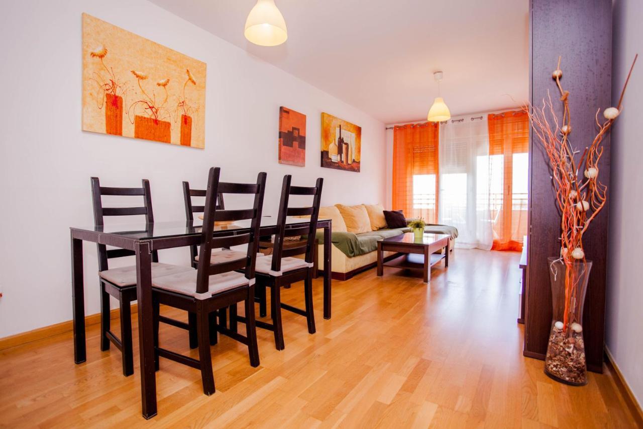 Apartamento Teatinos, Metro, Free Parking & Pool