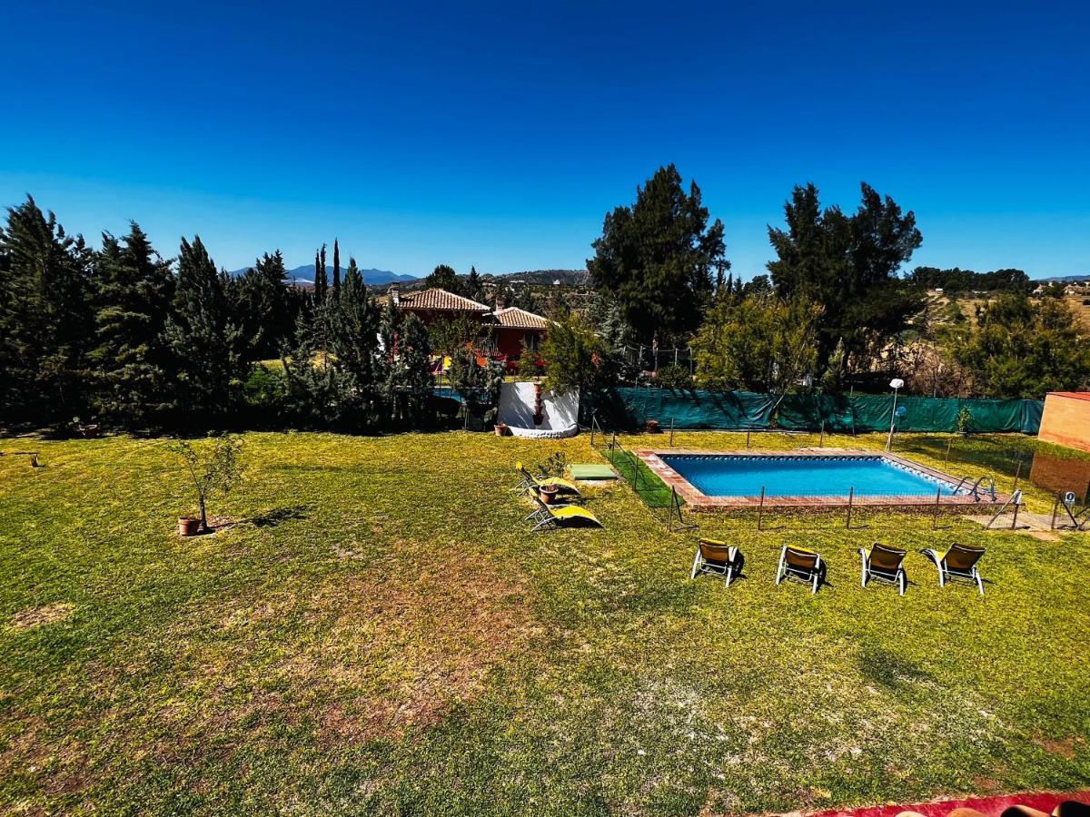 Chalet Giralda Con Piscina Privada Ferienhaus *