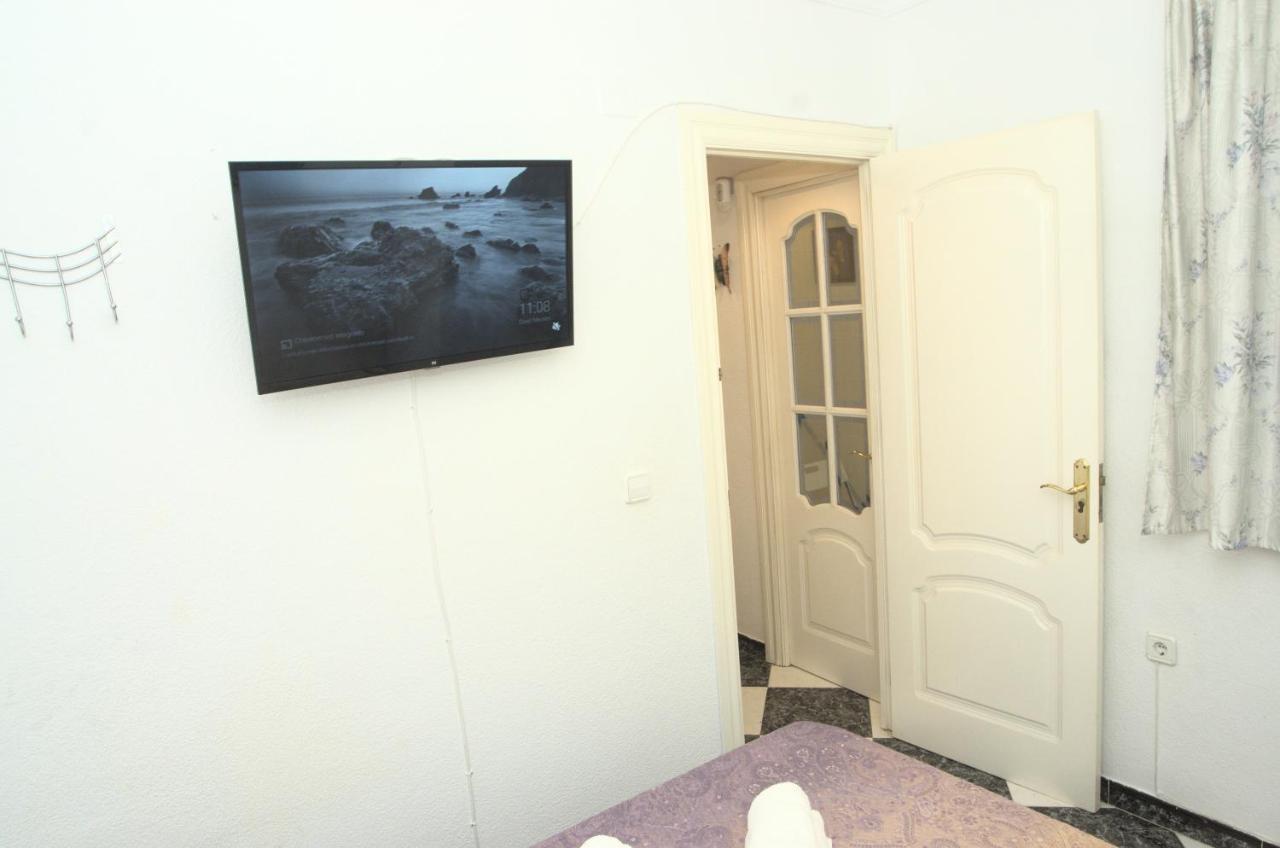 Habitación En El Corazón Del Centro De *