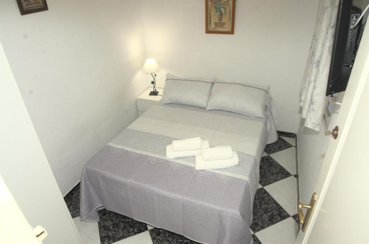 Habitación En El Corazón Del Centro De Habitación en casa particular Málaga